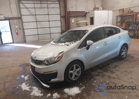 2016 Kia Rio Lx z USA, uszkodzony, nr VIN KNADM4A30G6585110